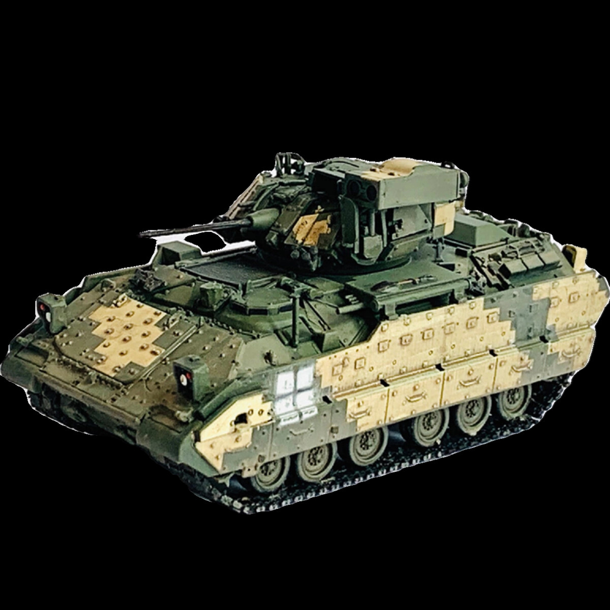 Dragon 1/72 Ukraine ODS M2A2 Bradley Infantry Fighting