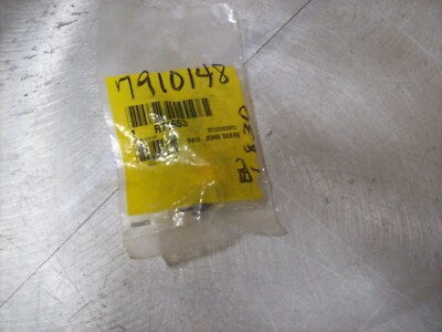 JD22) John Deere Genuine OEM Fitting R71653 | eBay