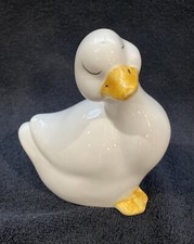 Pre Owned Vintage Ceramic Duck Figurine With Eyes Closed