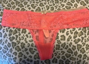 Victoria's Secret Dream Angels Panties Thong Large Peach Soft Lace  Rare NWT