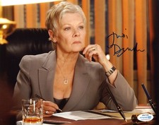 Judi Dench Bond Signed Autograph 8x10 Photo ACOA