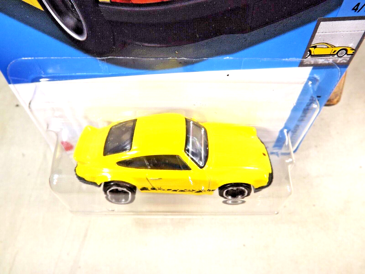 Hot Wheels - Porsche 911 Carrera RS 2.7 - Giallo