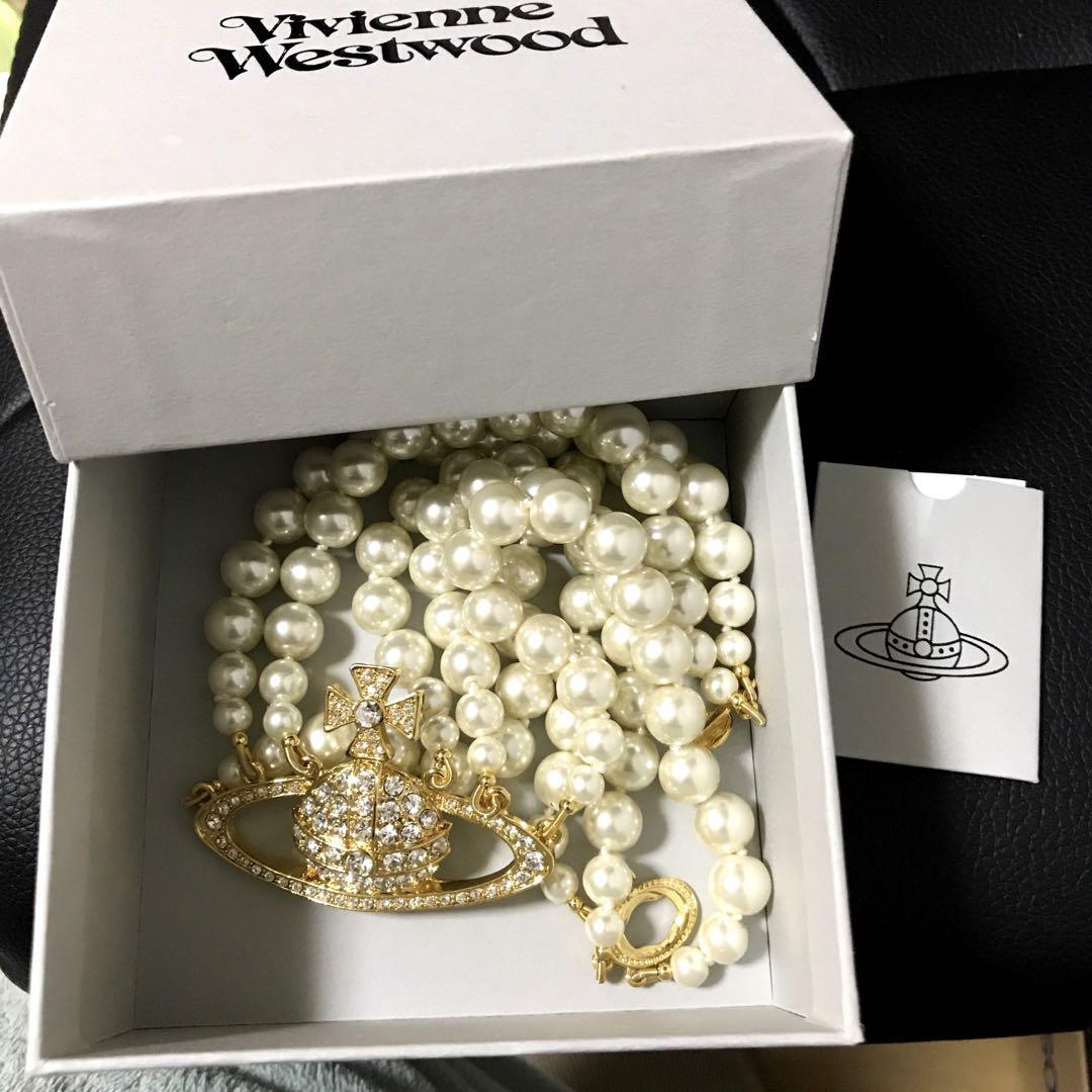 Vivienne Westwood 3点セット Vivienne Westwood Necklace Triple Pearl Choker Gold IN BOX [EJ00