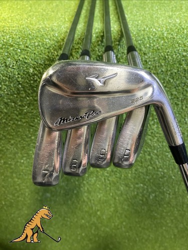 Mizuno Pro 225