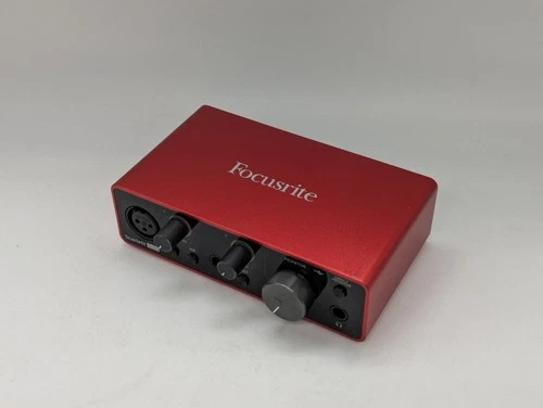 DEFEKT Focusrite Scarlett Solo 3. Gen USB Audio Interface Studio Podcast Gitarre