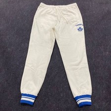 Toronto Maple Leafs Collecting and Fan Guide 40