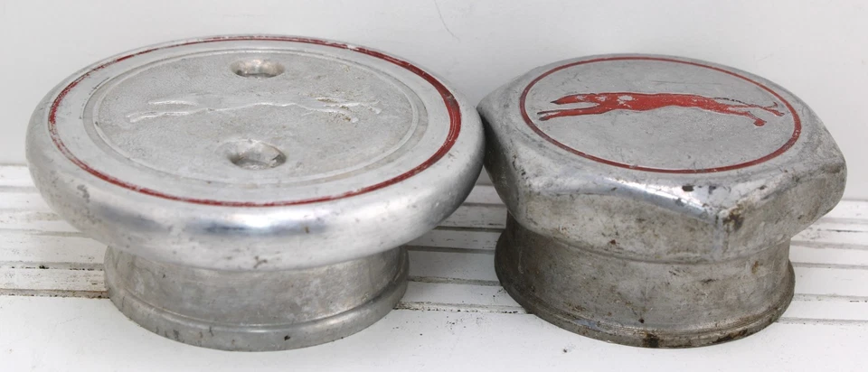 Nice Pair of Whippet Dog Style Screw On Hubcaps-Aluminum Circa 1927-1928 - Image 4 of 4