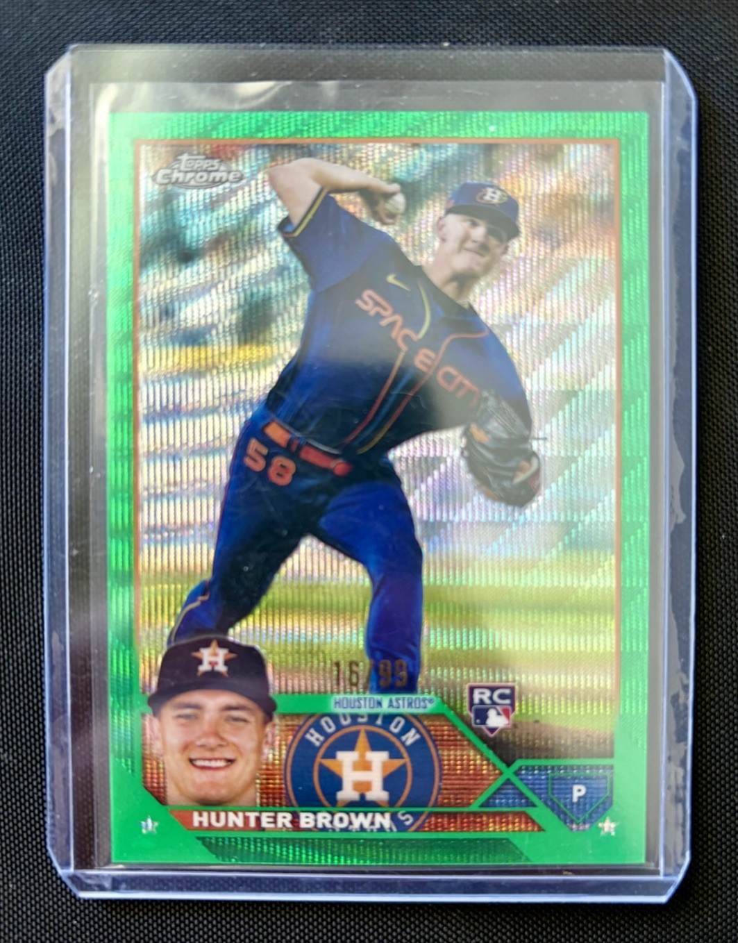 2023 Topps Chrome Hunter Brown RC Green Wave Refractor  /99 #197