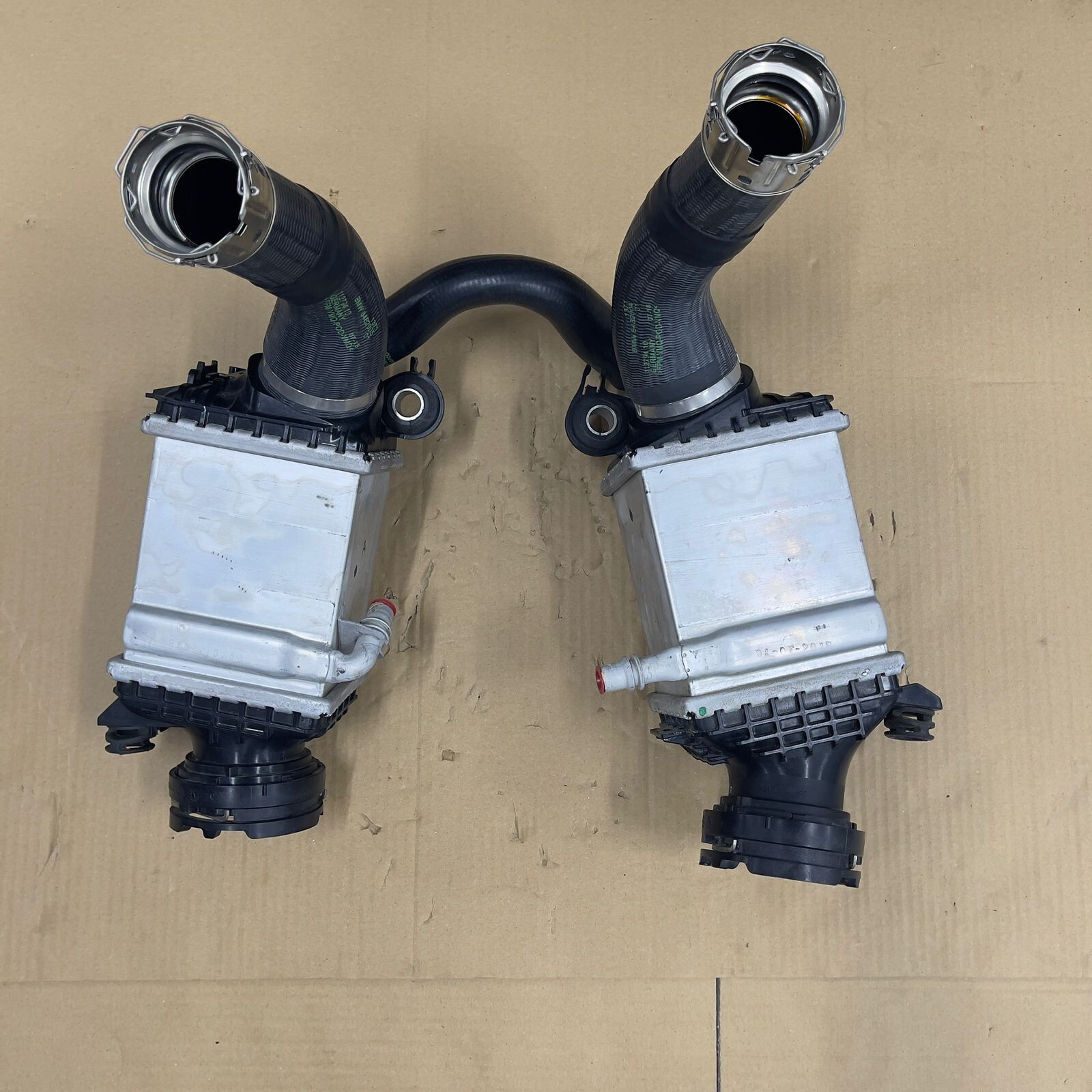 8660689 8660688 intercoolers left + right OEM BMW X5 G05 M 50iX eBay