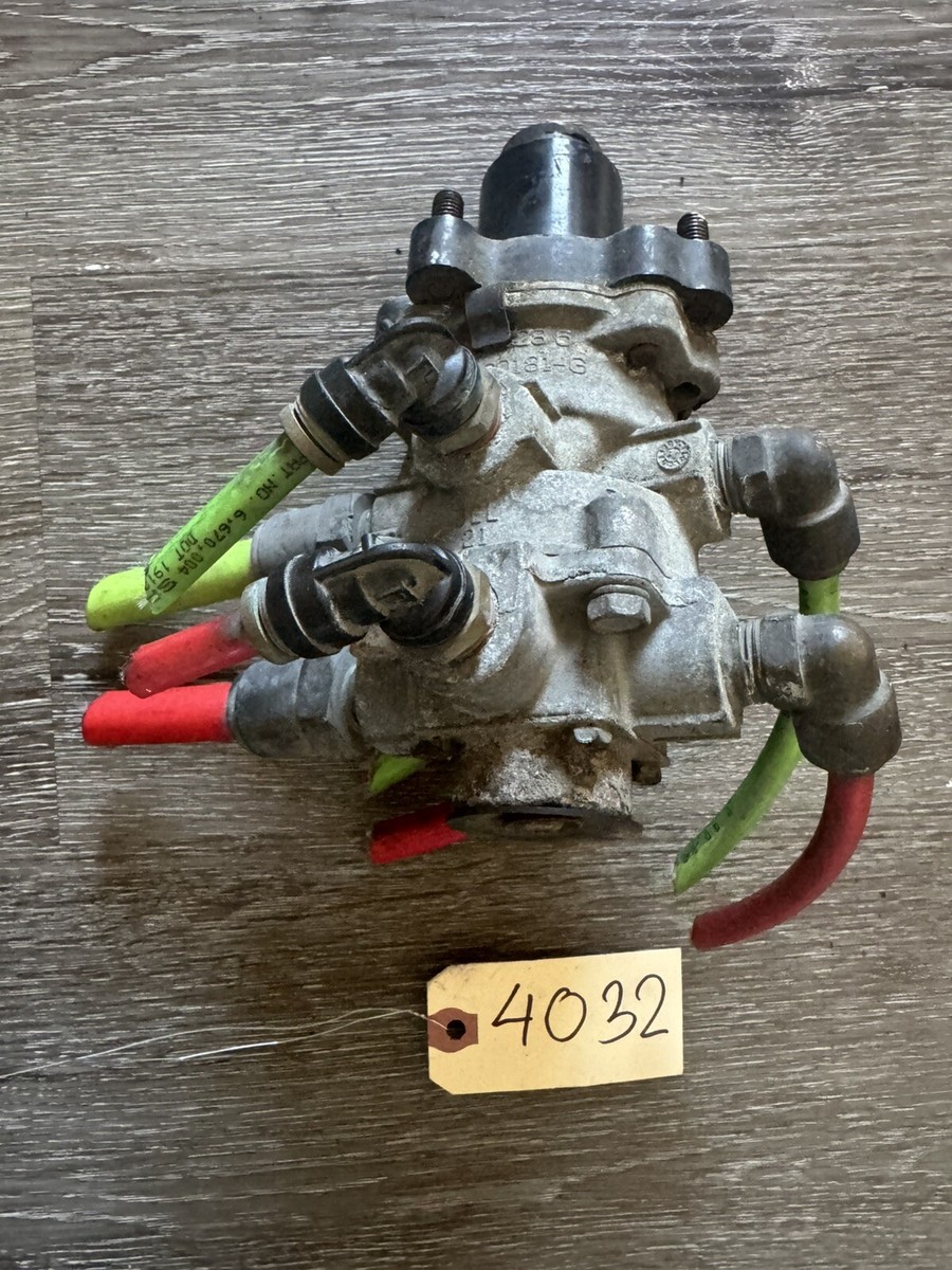 Bendix T-290181-G T-290182-D Brake Air Valve P/N: T-290181-G T