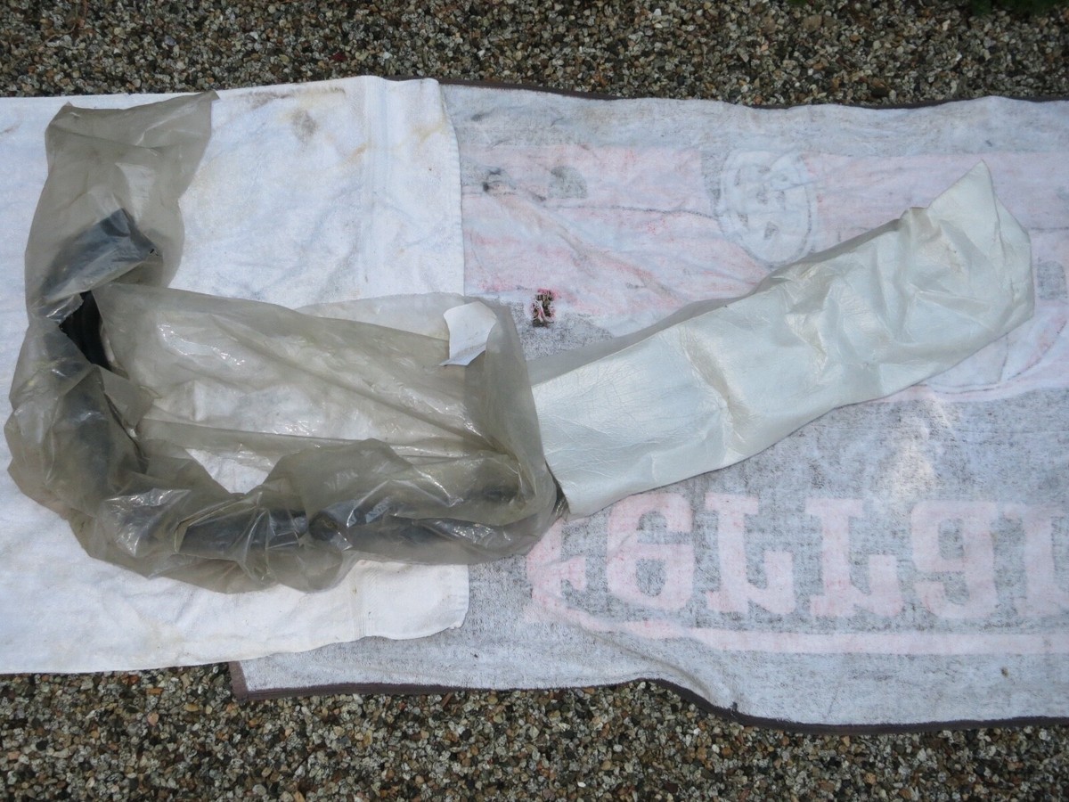 KAWASAKI ZX600 NINJA 1985-89 RIGHT SIDE EXHAUST / MUFFLER