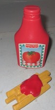 FISHER PRICE FUN WITH PLAY FOOD KITCHEN KETCHUP BOTTLE  FRENCH FRIES Used Prete