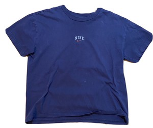nike stitched logo t shirt