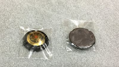 MEDAILLON MAGNET FORME BOUCHON CHAMPAGNE LANSON PERE & FILS REIMS TRES RARE