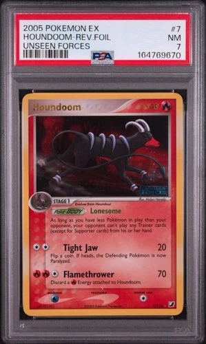 2005 POKEMON EX UNSEEN FORCES #7 HOUNDOOM-REVERSE FOIL PSA 7