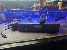 Audio-Technica ATW-R2100 UHF Diversity Receiver 655-680MHz Mic Power Supply