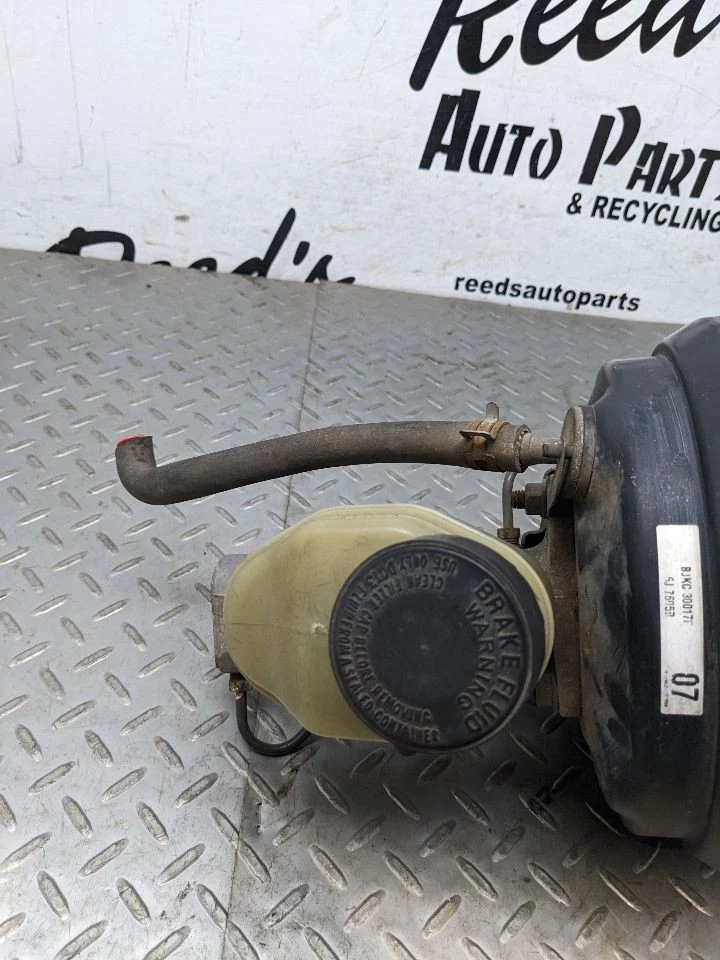 Potenciador de freno eléctrico excluyendo Prerunner sin ABS compatible con 95-00 TACOMA 1154323 Foto 2 de 4