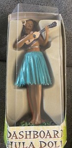 DASHBOARD HULA DOLL "Sweet Leilani" New In Box, KC Hawaii! 2003 RETRO