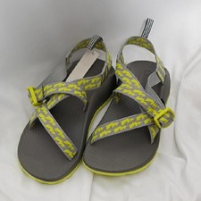 NWT Chaco Boys Neon Z1 Ecotread Sport Sandals Size 4, No Box Included Stylish