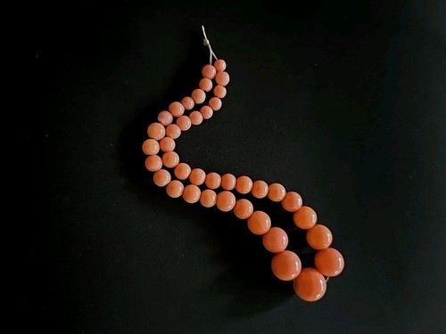 Vintage Beads Pink Coral Round 89.8 Grams