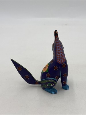 RARE 5'' Oaxacan Wood Carving, Howling Coyote by Jacobo & Maria Anseles 2006