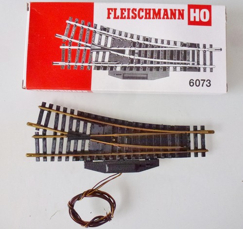 Fleischmann H0 6073 od. 6044R u. 6442, Modellgleis Normalweiche rechts, Top, OVP | Zustand: Gebraucht