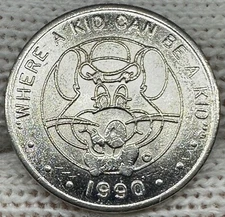 rare 1990 CHUCK E CHEESE TOKEN NICKEL big rat head variety x showbiz pizza CEC