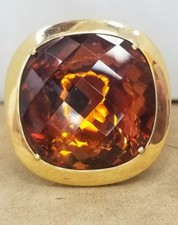 18K YELLOW GOLD RING 32.40CT. GEM CUSHION CITRINE