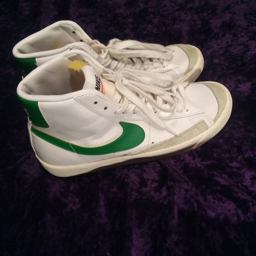 MENS NIKE BLAZER Green White MID '77 VNTG BQ6806 115 SIZE 8.5 - Picture 7 of 16