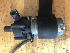 86-91 MERCEDES W126 HEATER CONTROL RECIRCULATING PUMP OEM