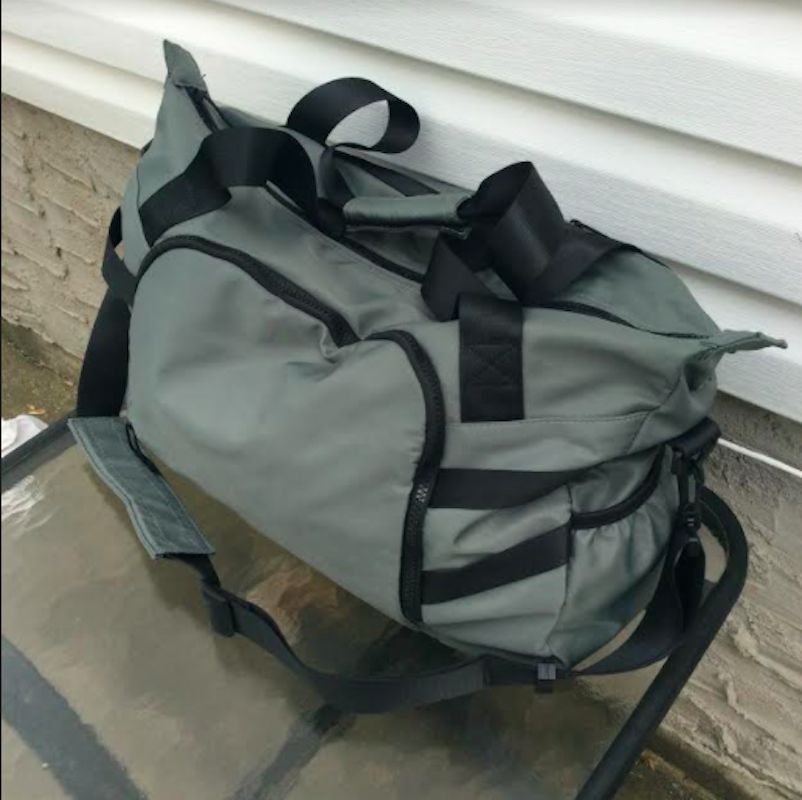 Laundry by Shelli Segal Nylon Travel Bag Duffle eBay