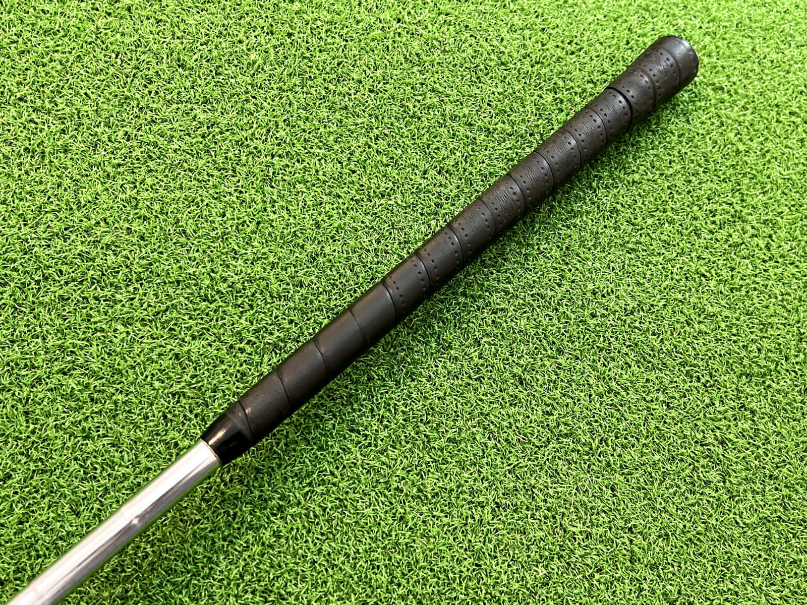 WALTER HAGEN DUAL WEDGE Right Handed Steel Leather Grip Vintage 1960's Club