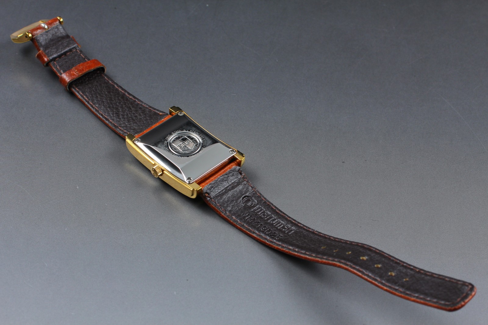 Near MINT ORIS Rectangular B7460 Pointer Date Gol… - image 8