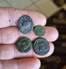 4 Römische Münzen ( Theodosius , Valentinianus,  Constantinus und Solonina ) 