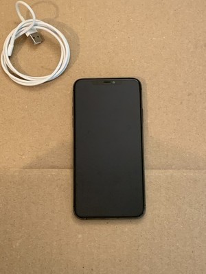 Apple iPhone 11 pro max 64GB Space Gray unlocked  A2161 READ