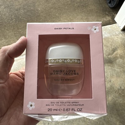 MARC JACOBS DAISY LOVE EAU SO SWEET 0.67 OZ EAU DE TOILETTE SPRAY