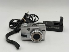 Sony Cyber-Shot DSC-V1 5.0MP Digital Camera CCD Smart Zoom Charger
