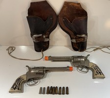 1950s Fanner 50 Cap Gun With Faux Antler Handles  Ornate Buckle Holster Pair