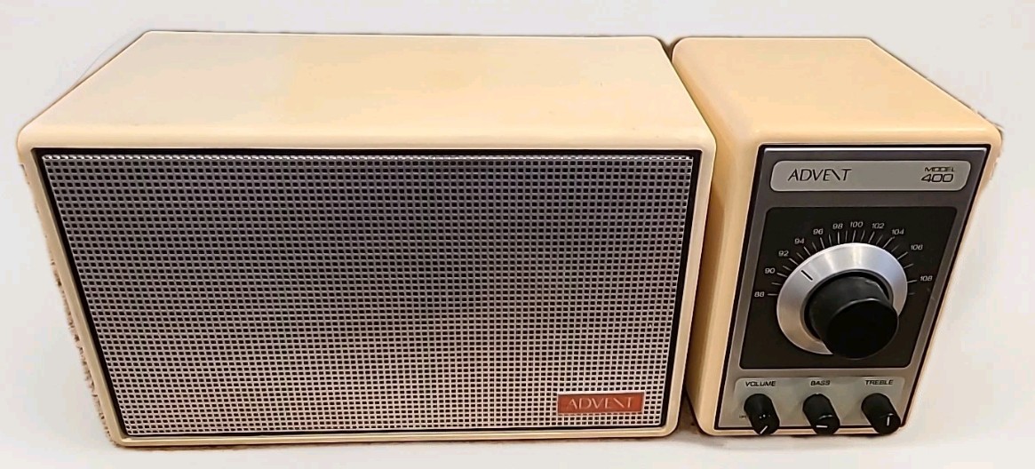 ADVENT Model 400 FM Receiver/Acoustic Suspension Speaker Sys