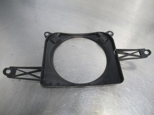 EB867 2014 14 TRIUMPH DAYTONA 675 R RADIATOR COOLING FAN COWL