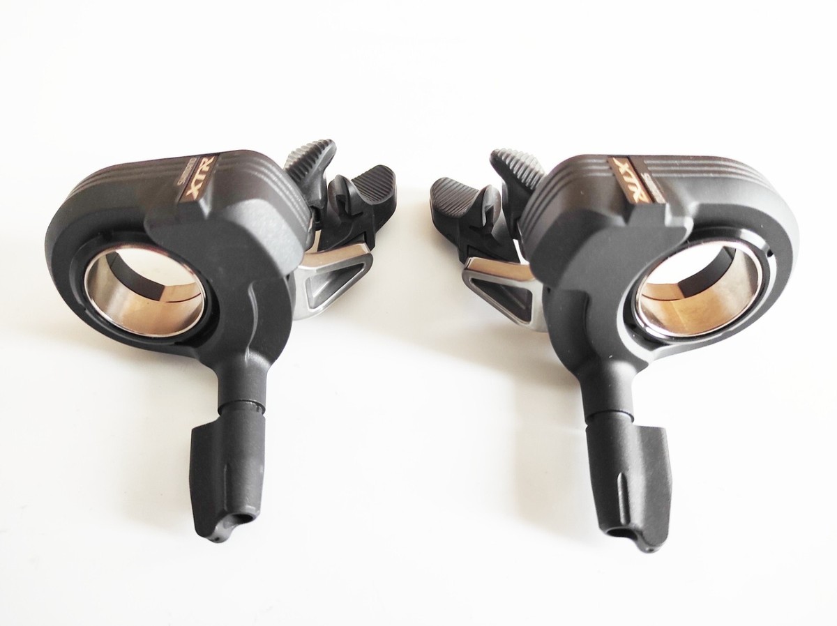 NEW Shimano XTR SW-M9050 Di2 Shift Switch Set 2/3x11 Speed NEW Shimano XTR SW-M9050 Di2 Shift Switch Set 2/3x11 Speed