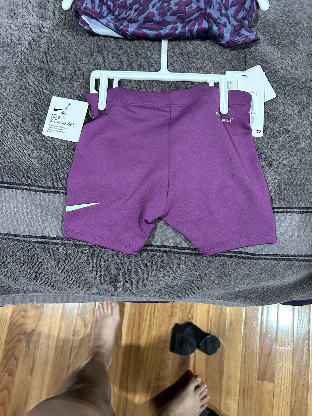 Picture 1 of 3