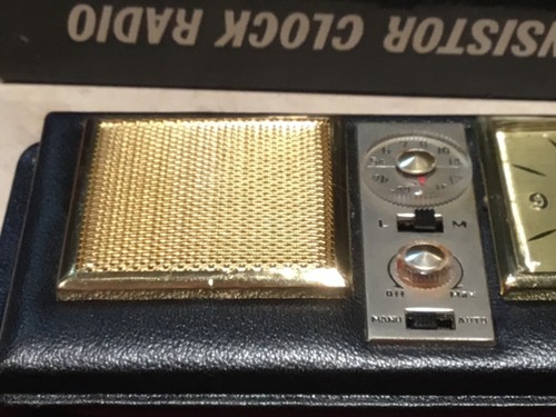 Vintage Rensie Radiolarm Model 940 Transister Clock Radio in Box - Radio Works - Picture 4 of 12