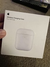 Apple Wireless Charging Carrying Case For Airpods - White Open Box New