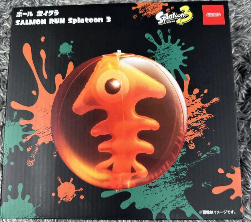 Splatoon 3 SALMON RUN Golden Egg Beach Ball / Nintendo Store Splatoon 3 SALMON RUN Golden Egg Beach Ball / Nintendo Store