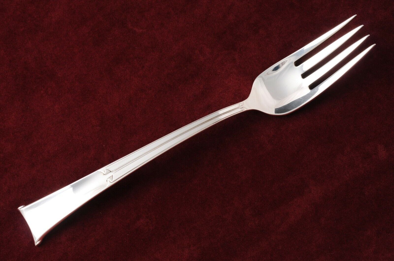Linenfold Sterling Silver by Tiffany & Co. individual Lunch Fork 7 1/8"