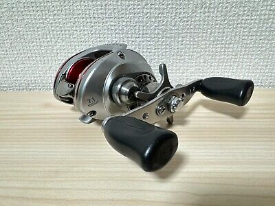 Daiwa Baitcasting Reel TEAM Daiwa ZILLION 100SH 7.1:1 Right Daiwa Baitcasting Reel TEAM Daiwa ZILLION 100SH 7.1:1 Right