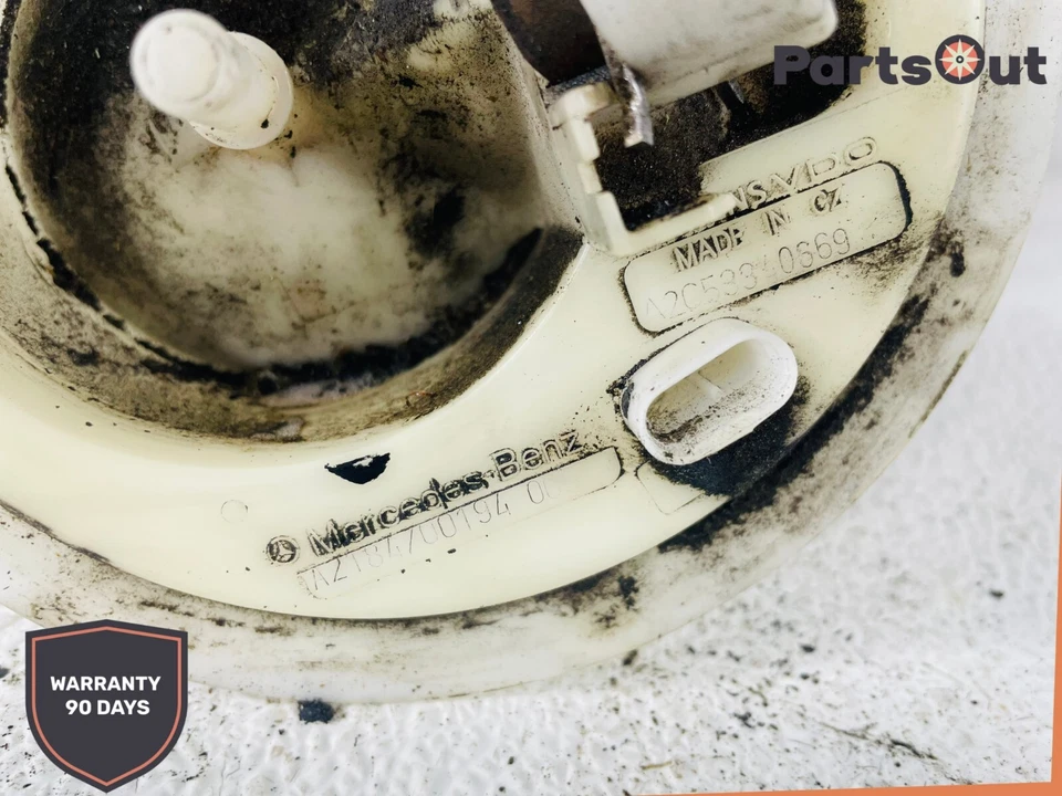 W218 Mercedes C CLS E GLK350 2012-2018 bomba de combustible unidad de envío sensor de nivel OEM Foto 3 de 4