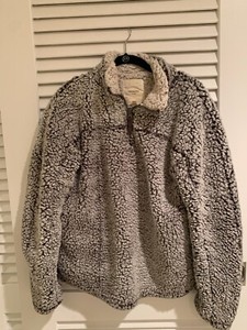 thread and supply fuzzy jacket