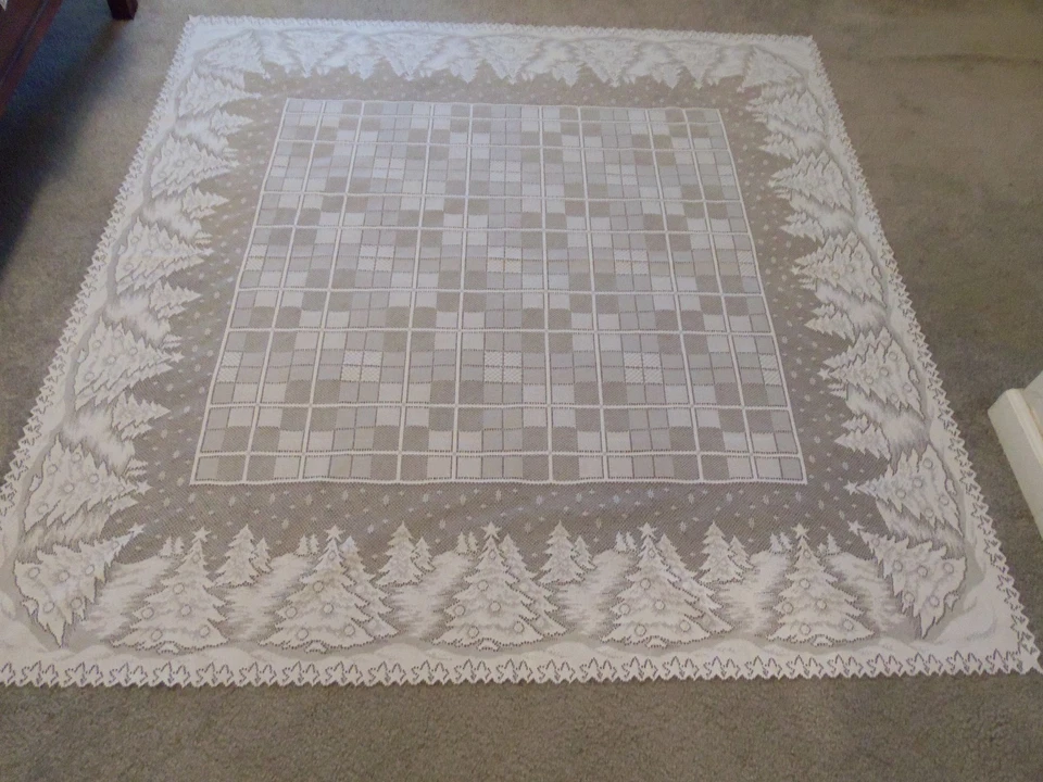 Lace Tablecloth White Winters Eve design 60 x 83 - Image 2 of 4